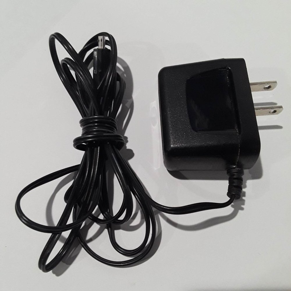 MOTOROLA I.T.E. CELL PHONE CHARGER-POWER SUPPLY - MODEL E199967 - TESTED & WORKS